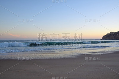 拉古纳海滩日落海浪