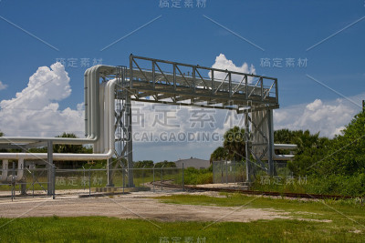 工业管道天桥
