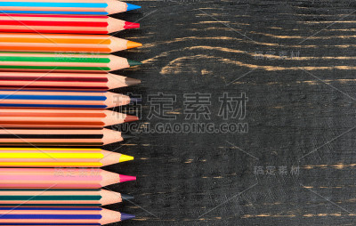 彩色铅笔