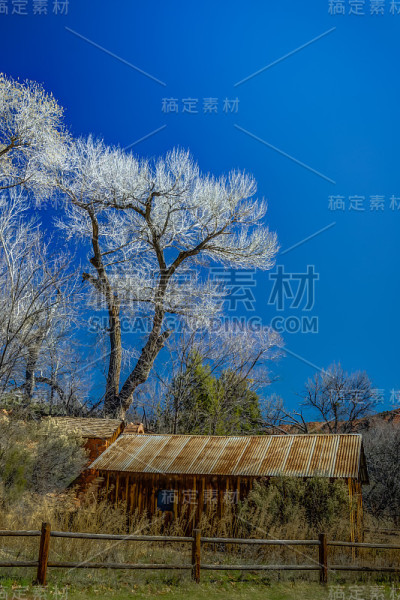 塞多纳教堂岩石