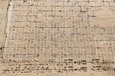 埃及象形文字在Medinet Habu神庙，卢克索，埃及