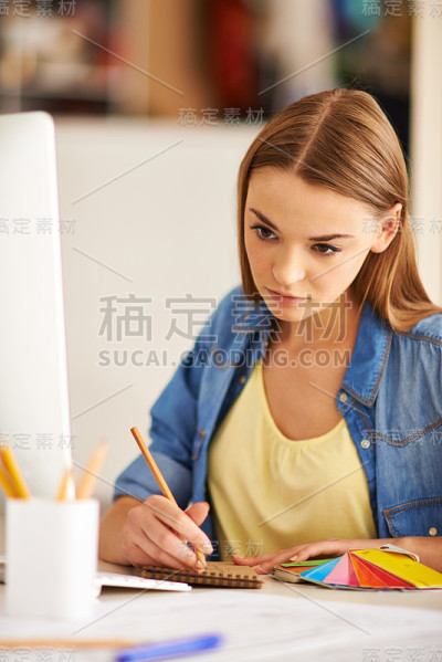 女设计师