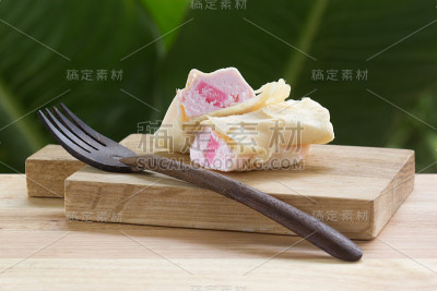 木版上的绉纱