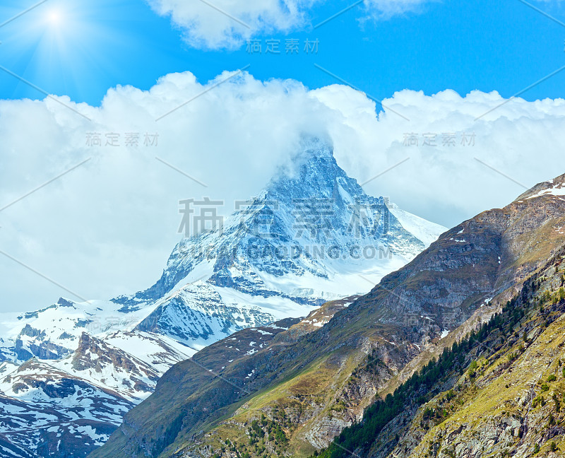 夏季马特洪山(阿尔卑斯山)