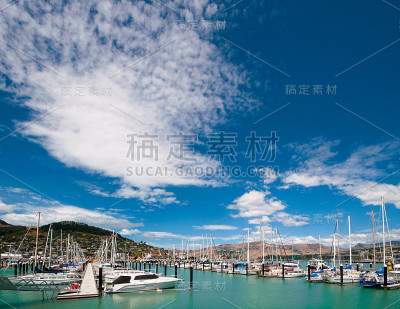 新西兰利特尔顿港的游艇