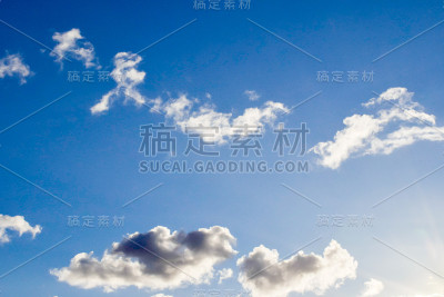 看云在天空