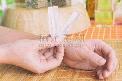 手敷针灸针