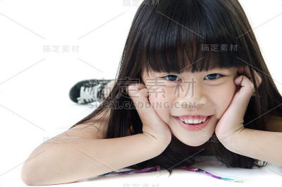 快乐的亚洲可爱女孩的肖像