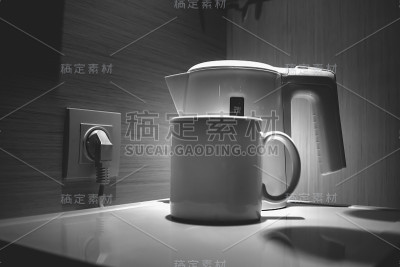 电牛与马克杯
