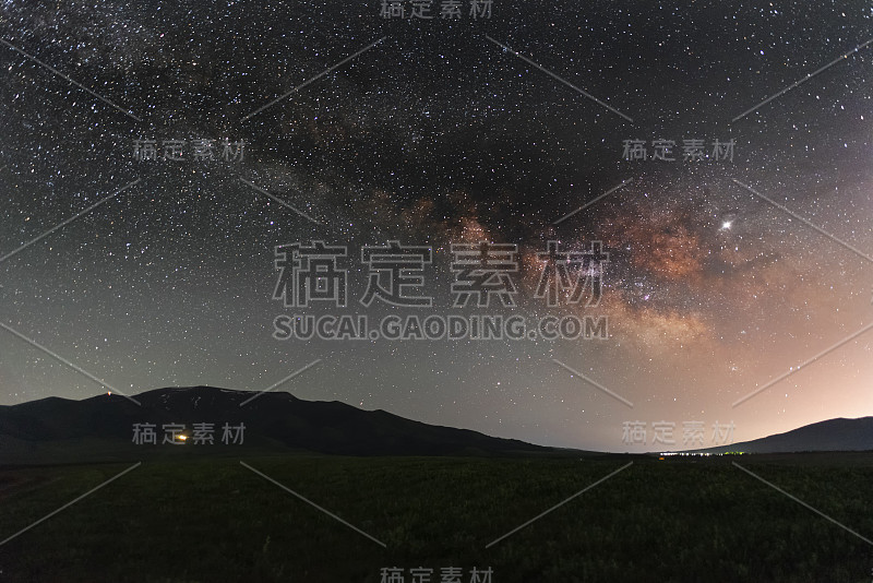 美丽的银河系。天文学的空间背景。