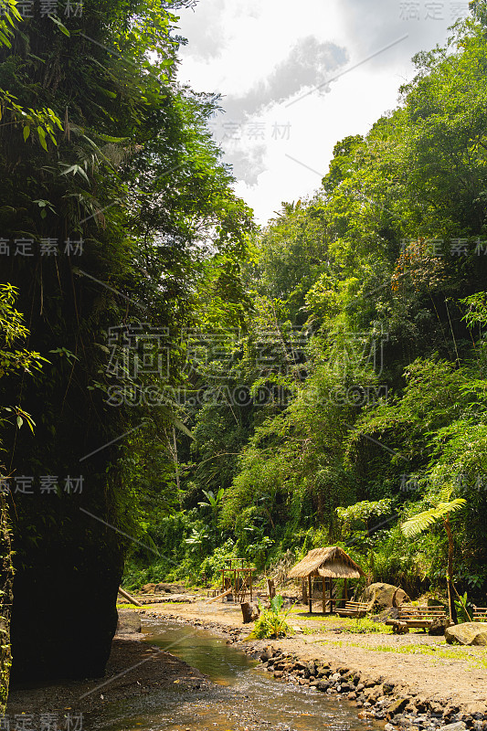 岛上充满异域风情的美丽风景