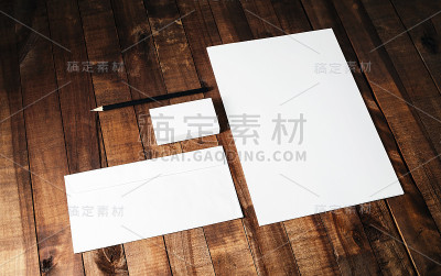 空白的文具组
