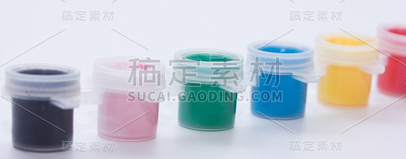 油漆罐