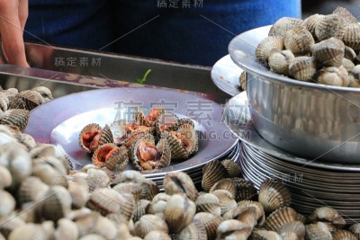 蒸蚬蘸酱