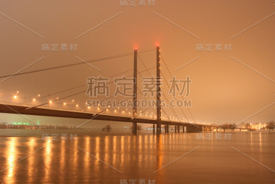 杜塞尔多夫的城市雪景