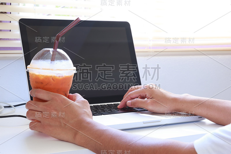 喝咖啡的时间
