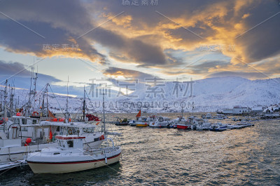 挪威北部冰冷的冬季景观