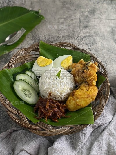 鸡炒饭