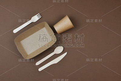 零浪费，环保，一次性纸制餐具。从以上观点。