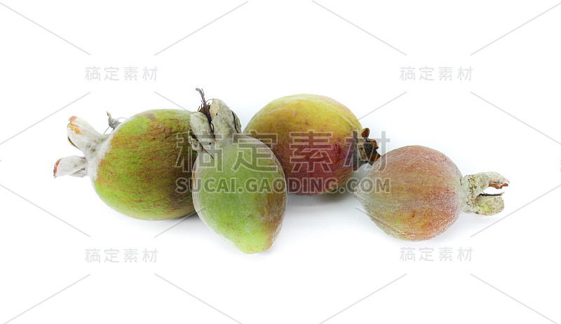 菠萝番石榴果实(Feijoa Sellowiana)孤立于白色