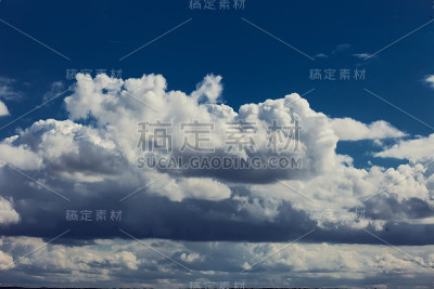 蓝天白云