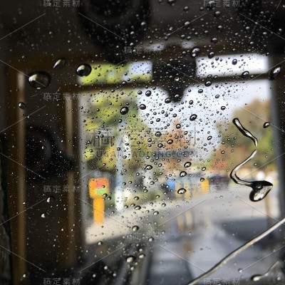 透过窗户洗车