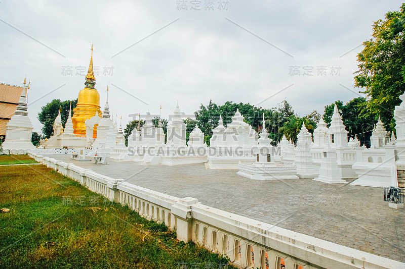 wat-suandok 2015年12月19日:泰国寺庙艺术泰国清迈