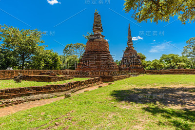 佛塔中的佛塔。Ayutthay