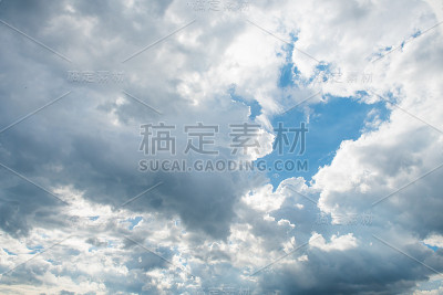 蓝天白云