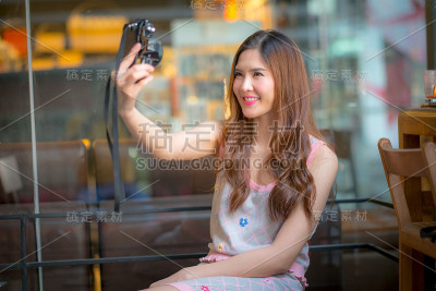 女人拍摄有问题