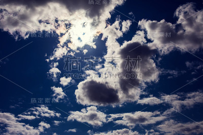 蓝天白云