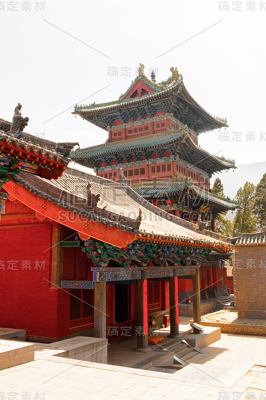 在正宗少林寺(少林寺)的宝塔，一个禅宗佛教寺庙。联合国教科文组织世界遗产