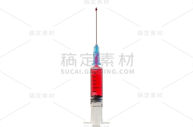 白色背景下的红色液体注射器