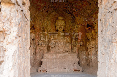 龙门石窟(龙门石窟)或龙门石窟的佛像。联合国教科文组织世界遗产，有成千上万的佛像和他的弟子