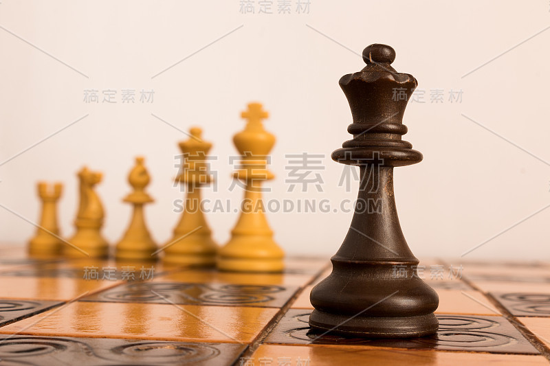 棋盘上的象棋