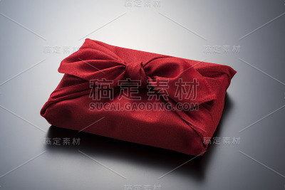 Furoshiki是日本的一种包装布，传统上用于运送礼物。