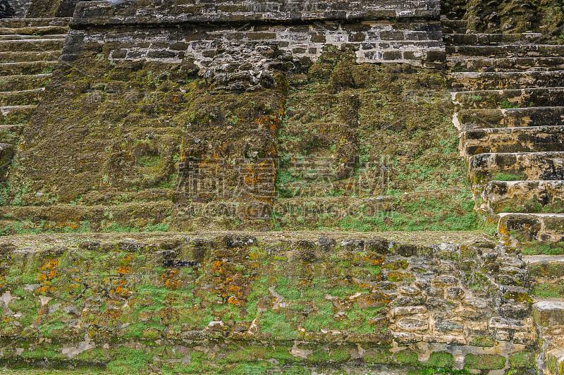 Xunantunich，伯利兹西部的一处古代玛雅考古遗址。玛雅神庙“El Castillo”