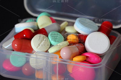 满溢的碉堡宏