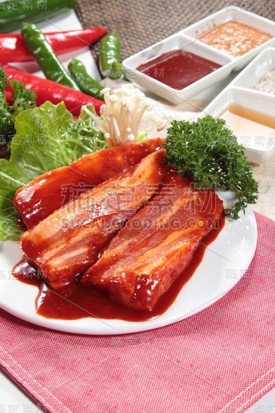 生猪肉或火腿