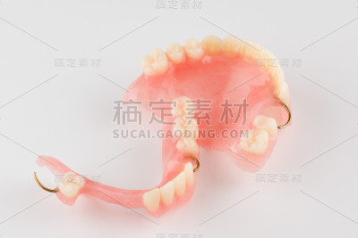丙烯酸牙科假肢