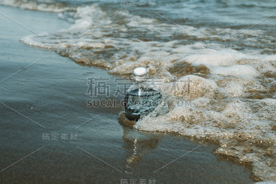 海滨可重复使用的水瓶