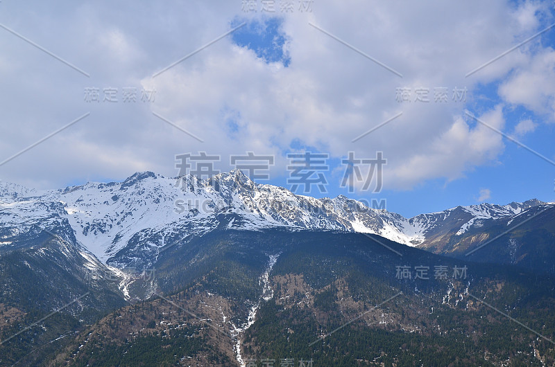 雪山景观