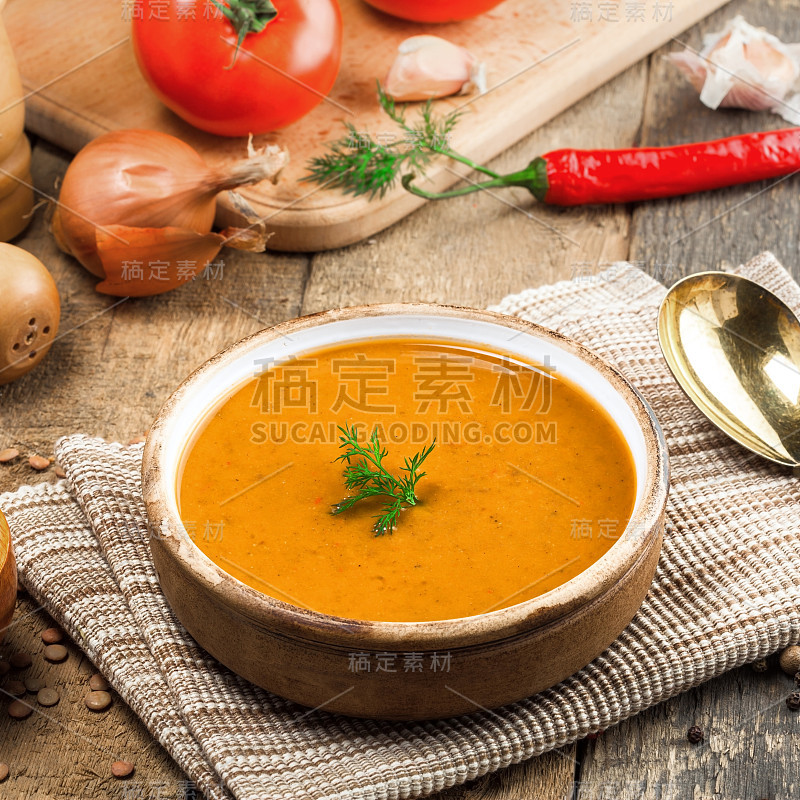 乡下碗里的扁豆汤