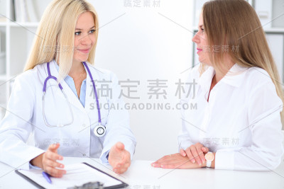 医院里的医生和病人