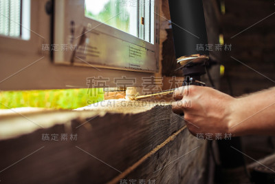 员工泡沫窗口