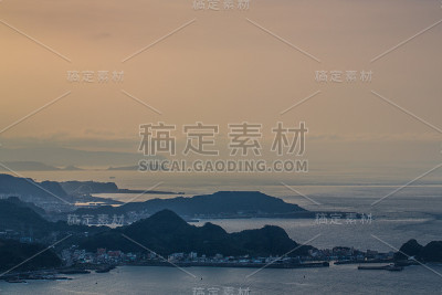 日落的海