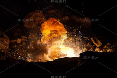 战场上的爆炸