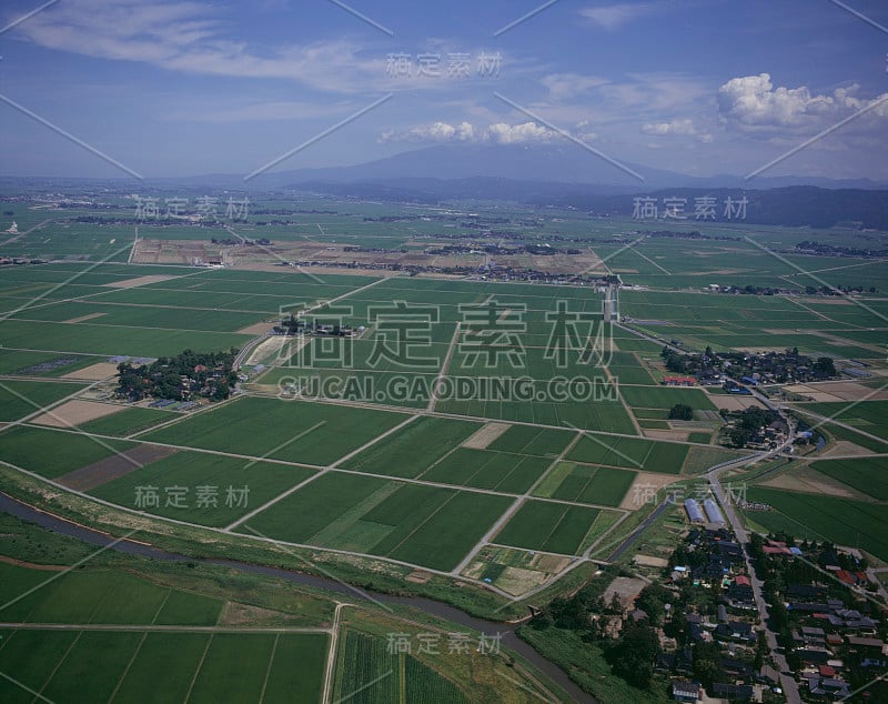 邵内平原和chokai山