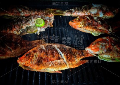 新鲜的鱼烤
