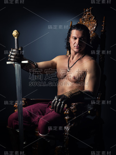 中世纪王位上的王子